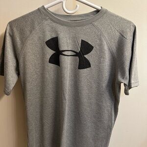 Under Armour Men's Heather Gray Tee